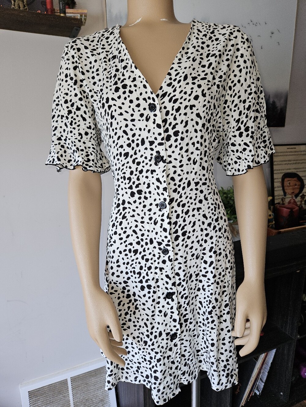 North Shore Black & White Dalmatian Print Button-Front Dress Ruffle Sleeve Vacay